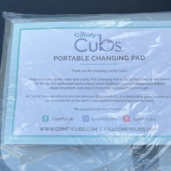 Comfy Cubs Portable Changing Pad - Picture 2 of 3